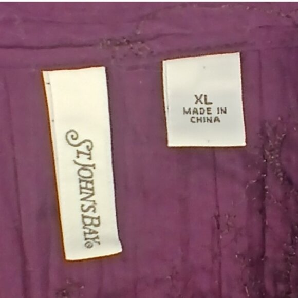 ❤️5/$15💚 St. John's Bay Dark Purple Button Up 3/4 Sleeve Crinkled Blouse EUC - Picture 4 of 5